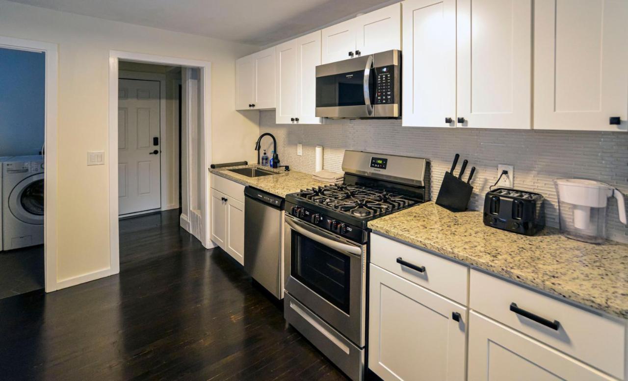 Modern Two Bedroom Condo - Boston Stoneham Dış mekan fotoğraf