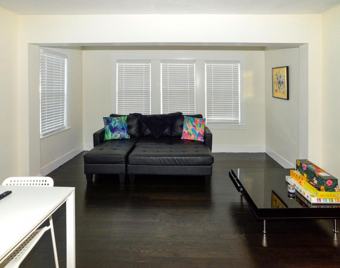 Modern Two Bedroom Condo - Boston Stoneham Dış mekan fotoğraf