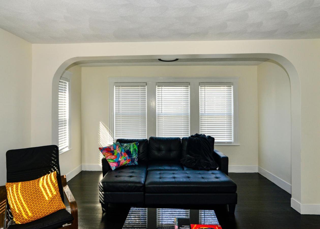 Modern Two Bedroom Condo - Boston Stoneham Dış mekan fotoğraf