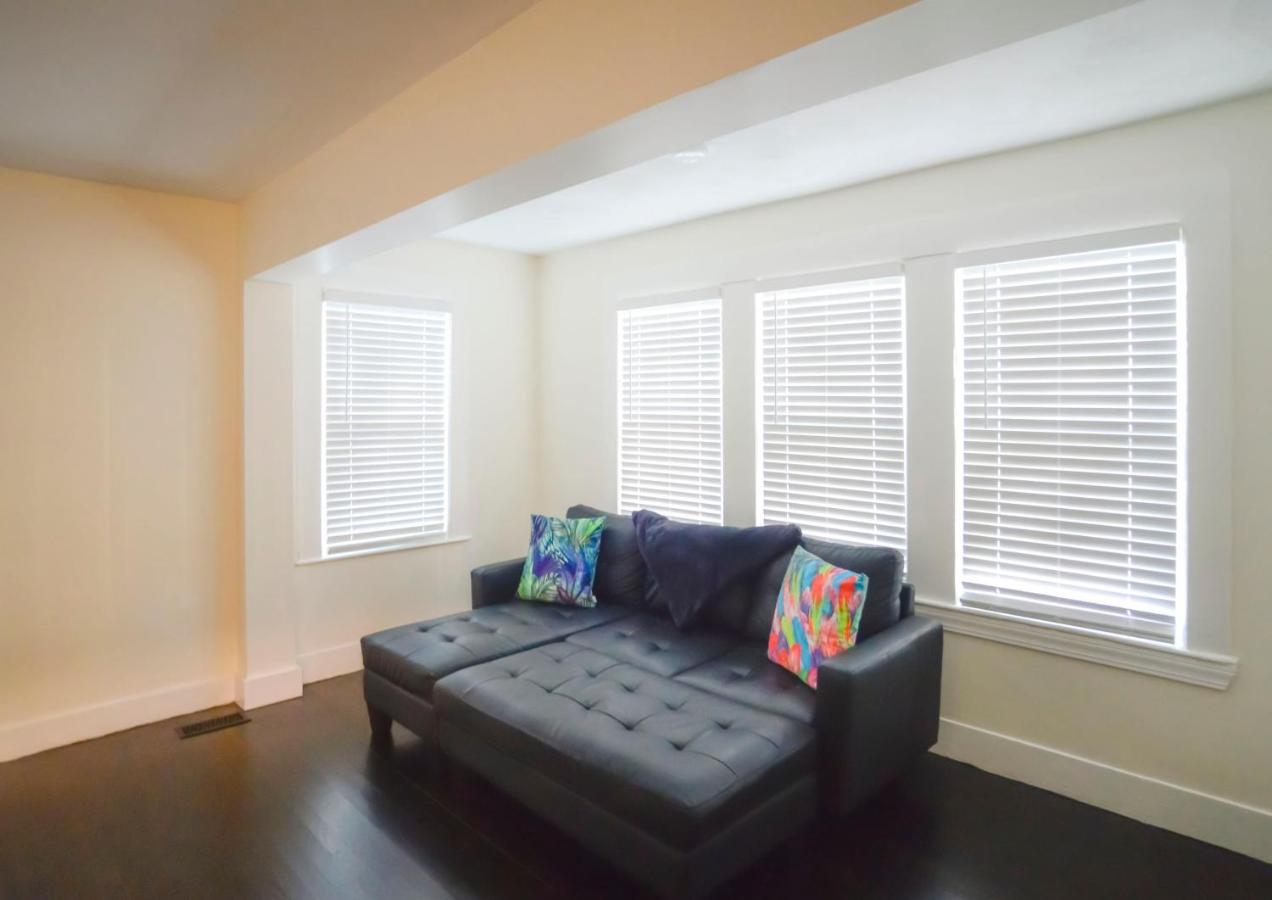 Modern Two Bedroom Condo - Boston Stoneham Dış mekan fotoğraf
